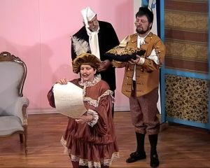 <span  class="uc-style-138668323363" style="color:#ffffff;">cenerentola06_20120715_1087773035-low_res-scale-2_00x</span>