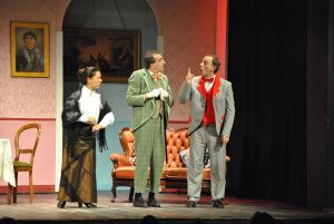<span  class="uc-style-129310358253" style="color:#ffffff;">teatro_gradisca_12-10-2013_057</span>
